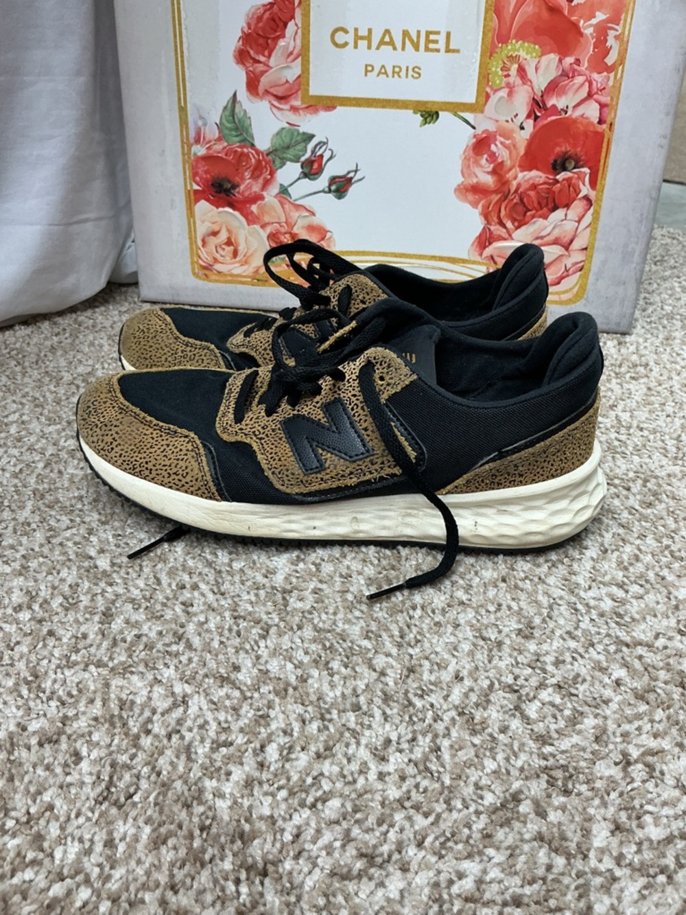 New Balance Women's Black and Brown Patterned Athletic Sneakers